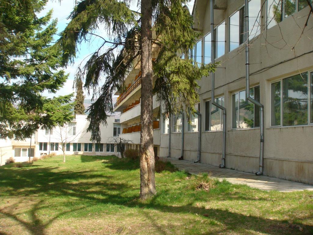 Балнеохотел Роза Sztrelcsa Kültér fotó
